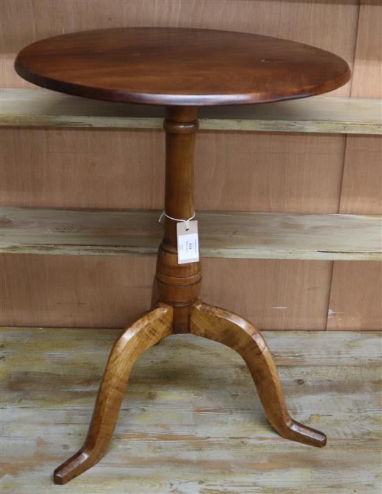 A George III tripod wine table Diam. 48cm